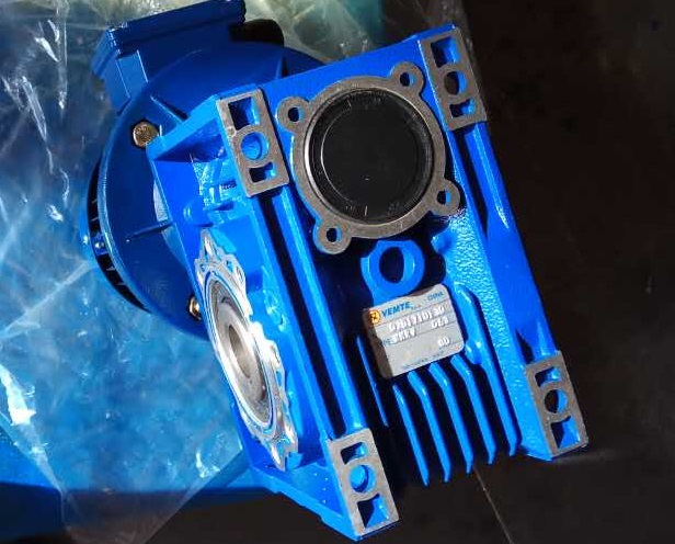 絲束水洗機(jī)減速機(jī)，NMRV050-15-0.12KW,NMRV050減速器